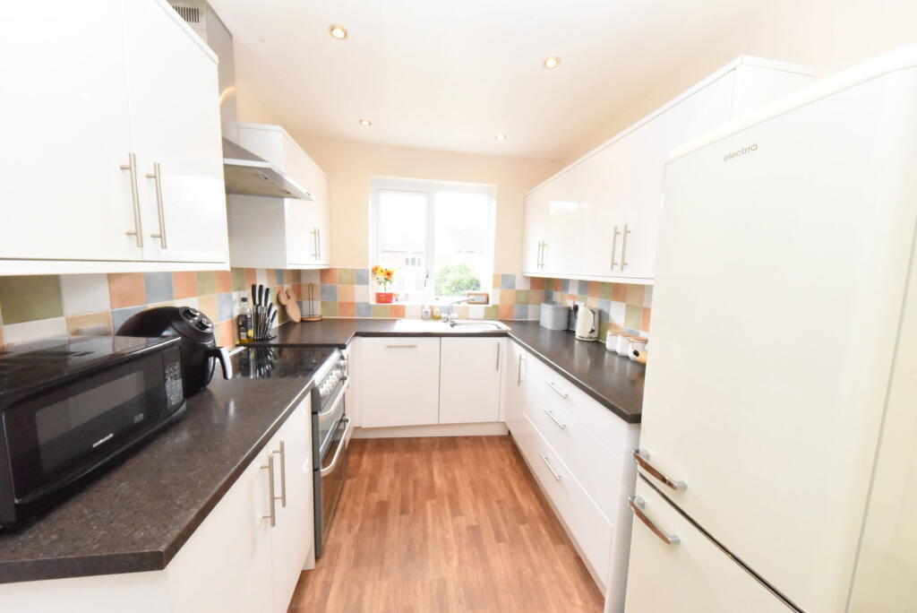 Eves Croft, Birmingham, B32 3QL photo 4