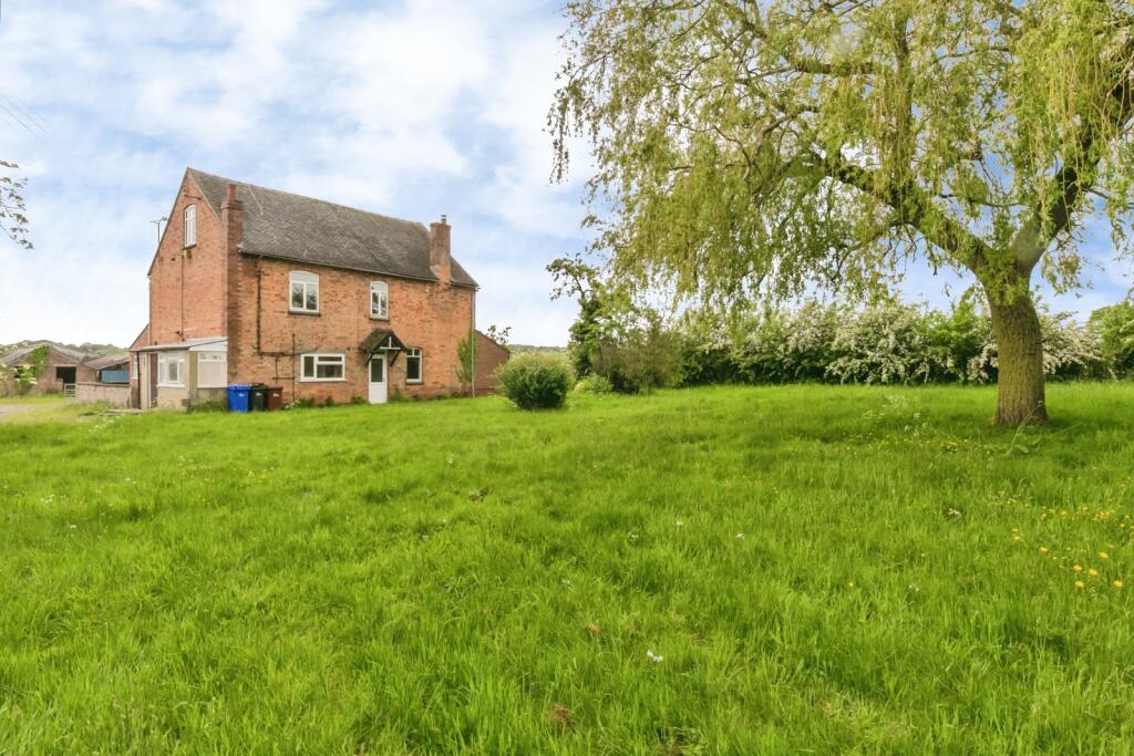 6-bed house on Stone Road, Bramshall, Uttoxeter, Staffordshire, ST14, £1,300,000