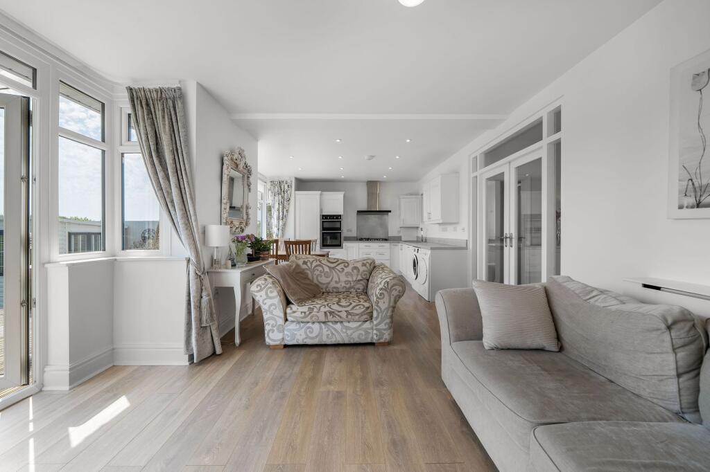 House in Worcester, St Peters, Red Hill - View 2