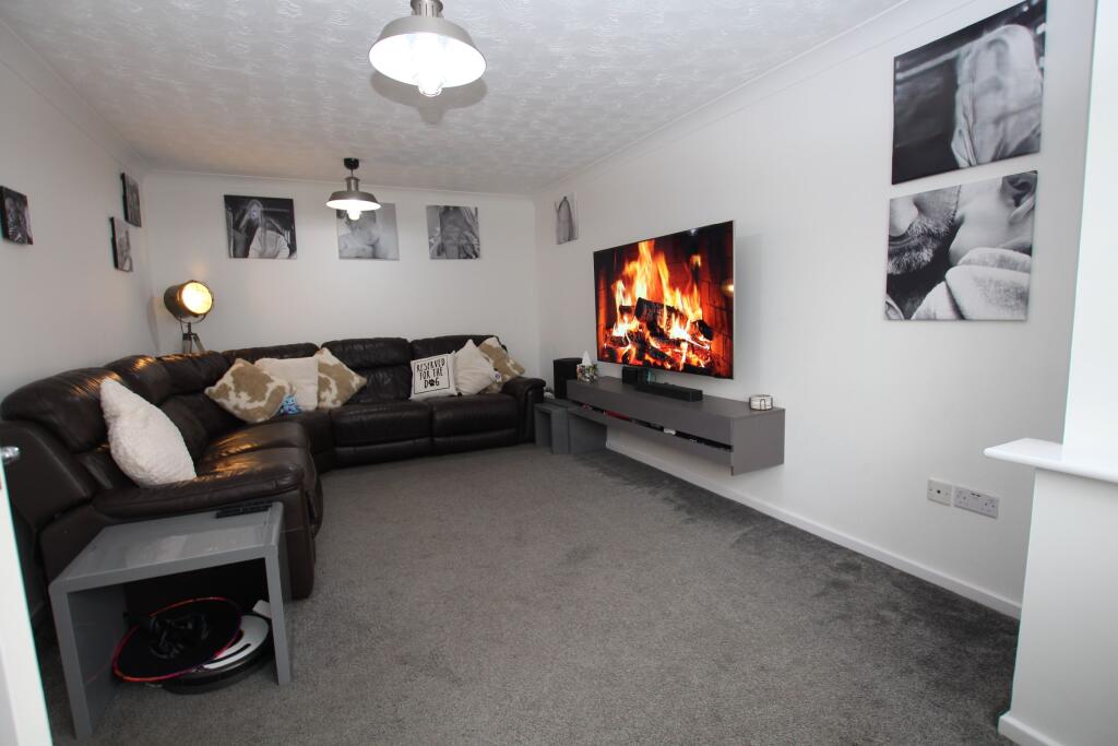 House in Clacton-on-Sea, Great Clacton - View 3