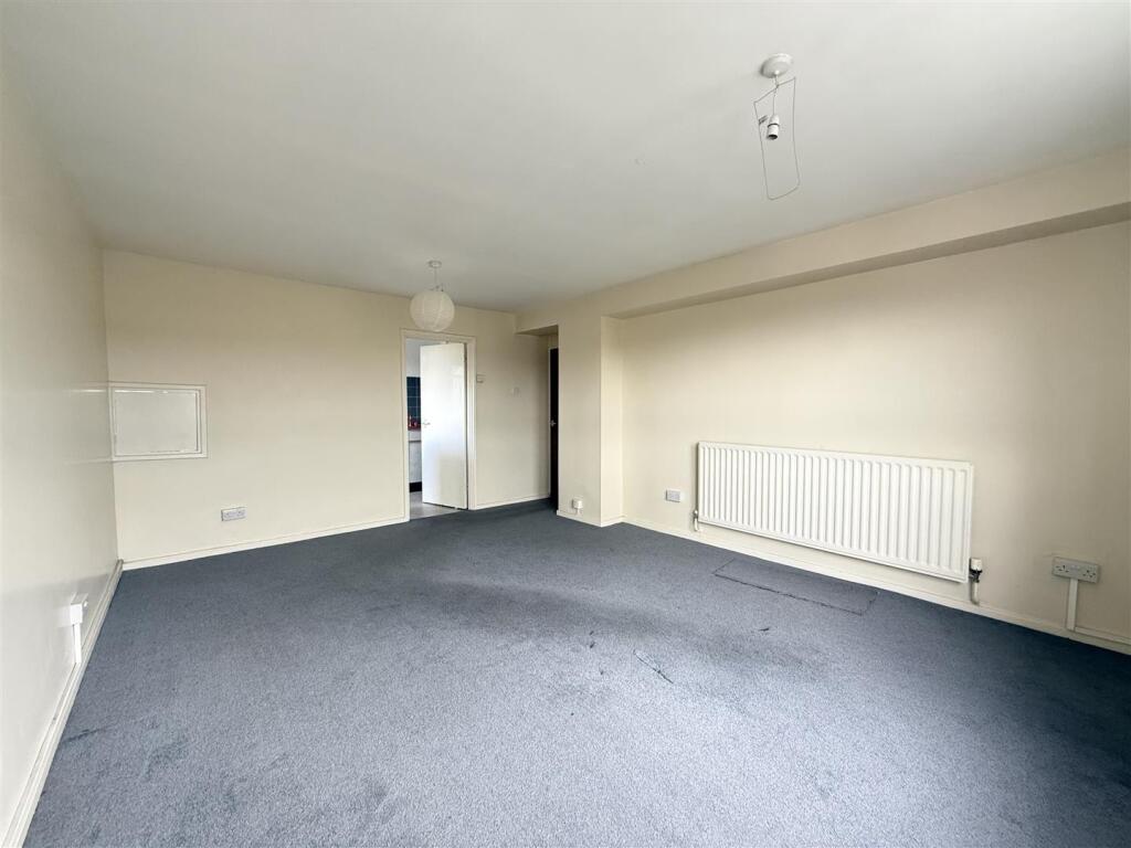 Firmstone Street, Stourbridge photo 4