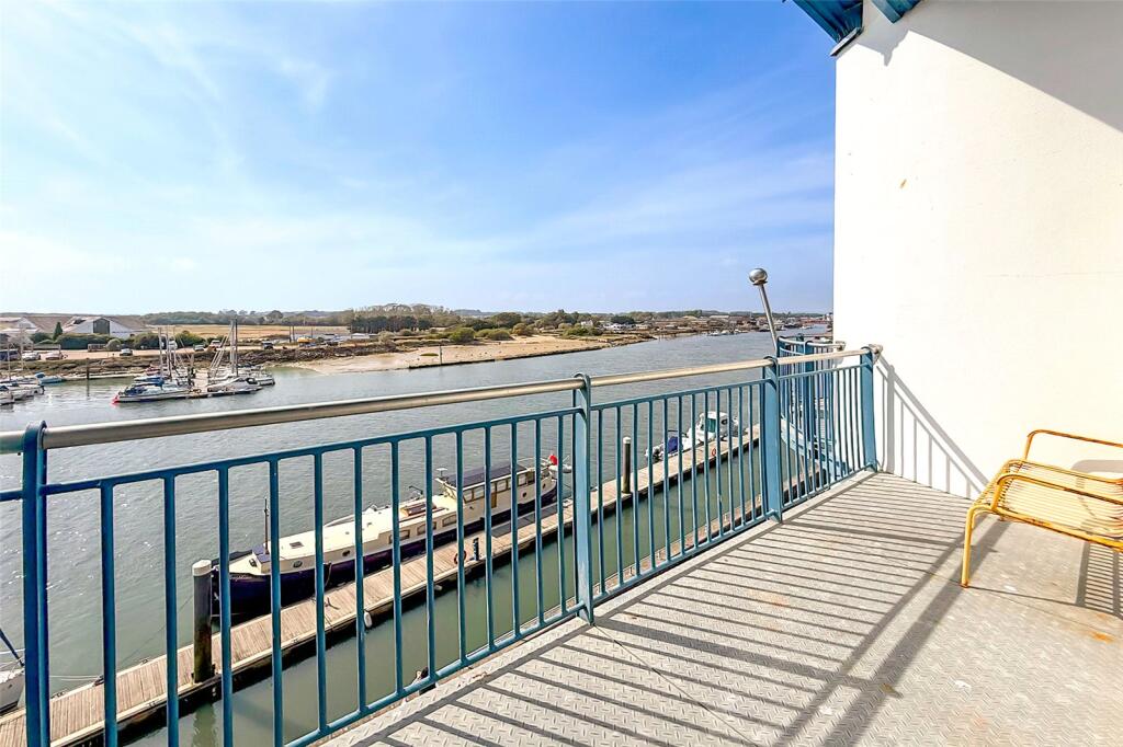 Apartment in Arun, Littlehampton - More