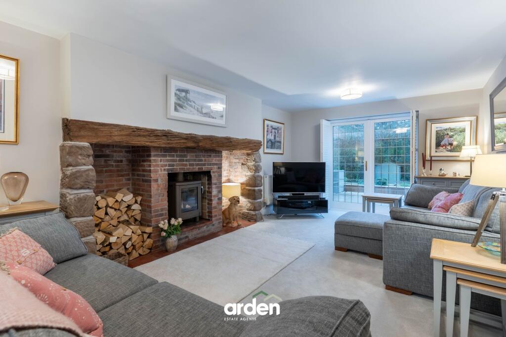 Twatling Road, Barnt Green, B45 photo 2