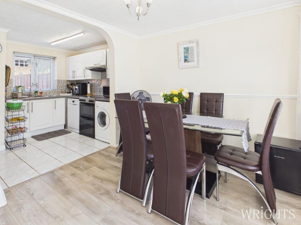 House in St Albans - View 4