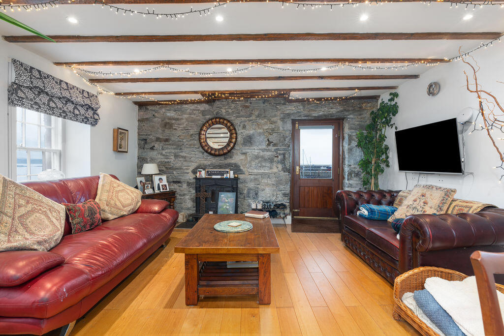 House in Port Saint Mary, Rushen - More