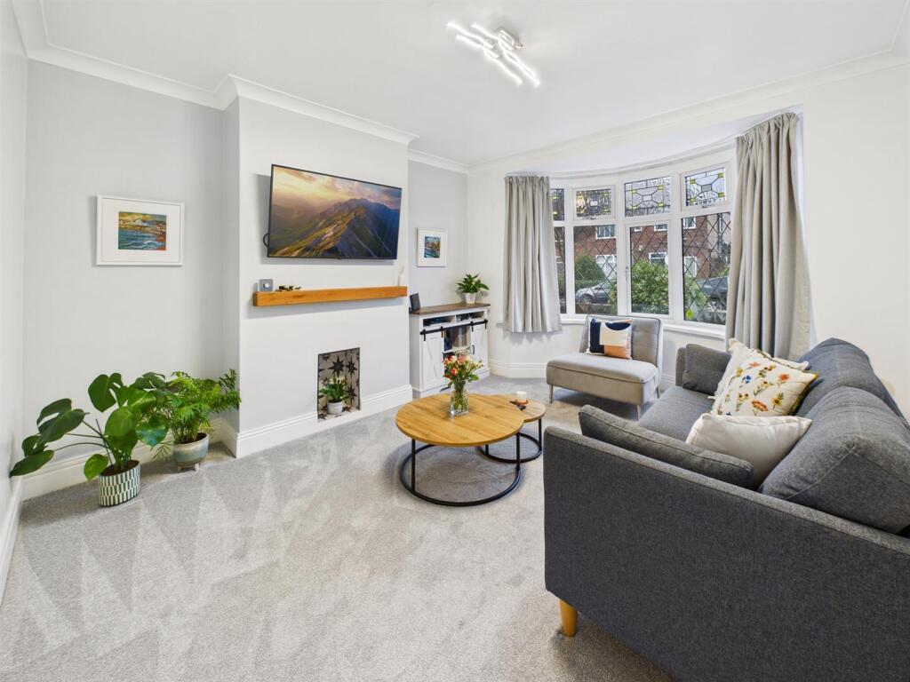 Closefield Grove, Monkseaton photo 3