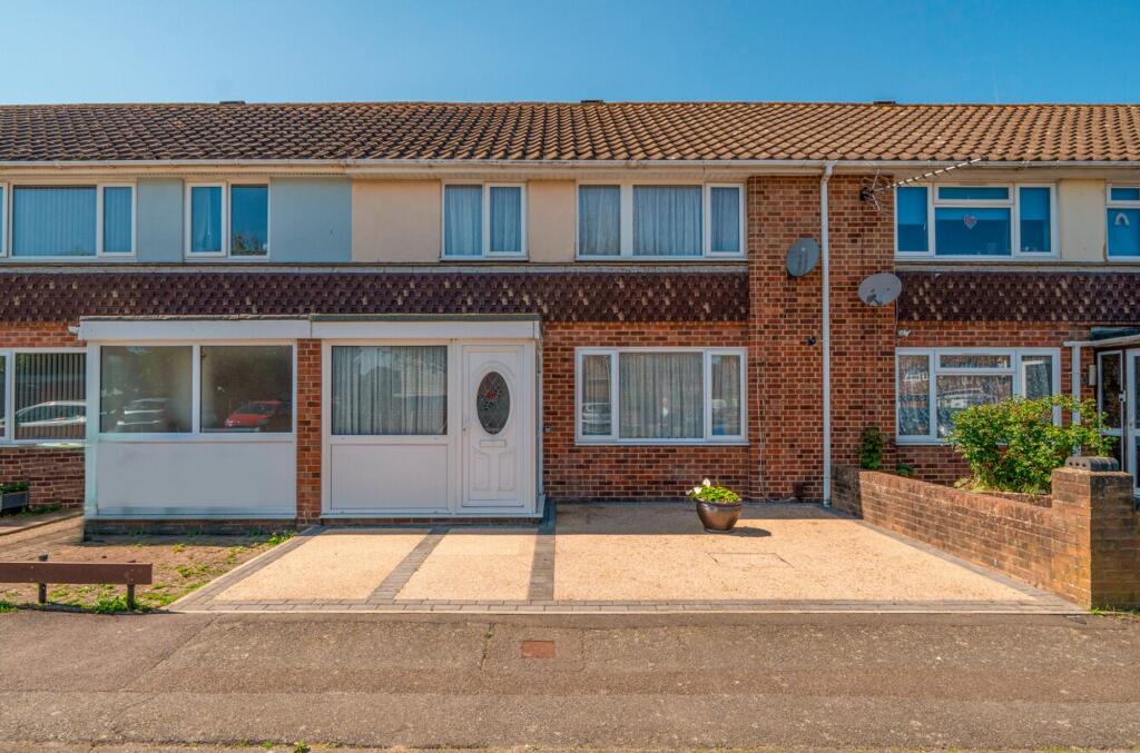Main image of property: Appledore Crescent, Folkestone, CT19