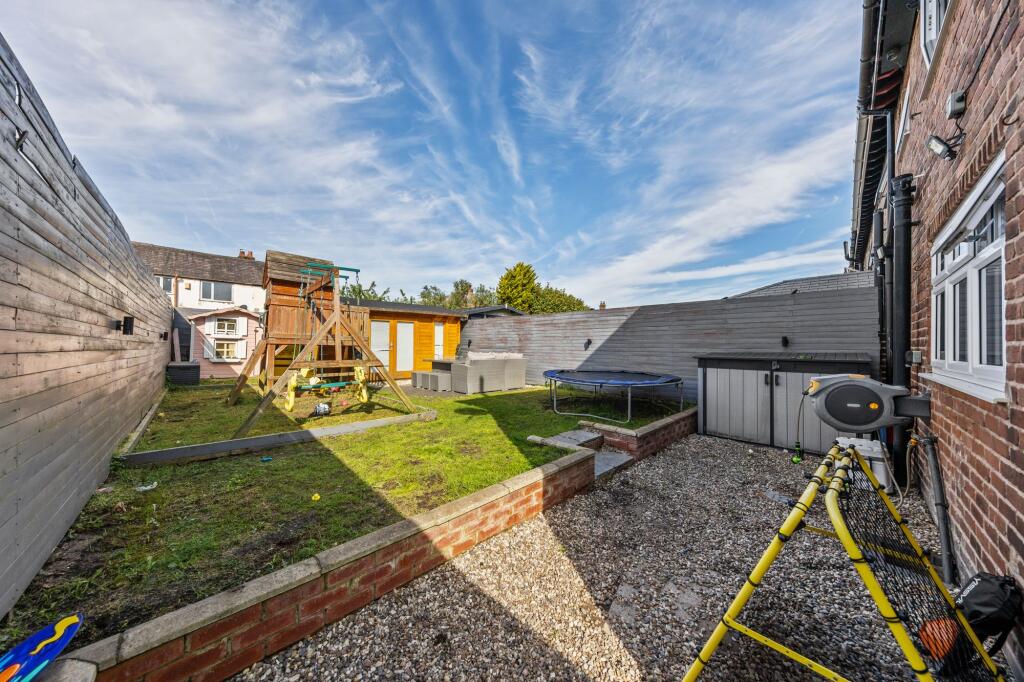 Mortimer Avenue, Warrington, WA2 photo 4