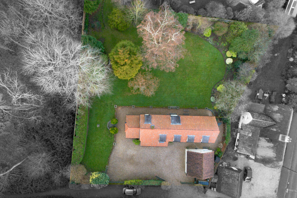 Cambridge Road, Quendon, Saffron Walden, Essex, CB11 photo 2