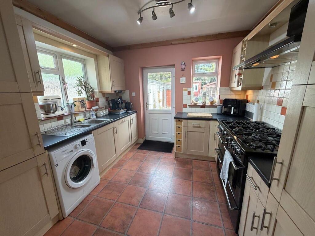 House in London - View 3