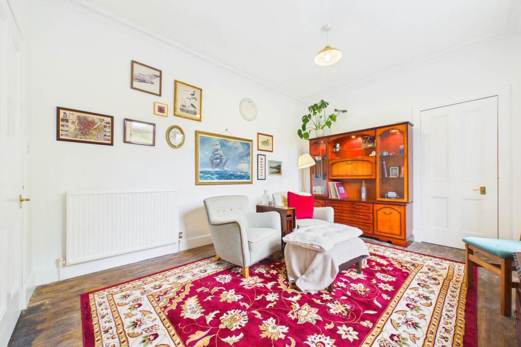 House in Lesmahagow, Milton, South Lanarkshire - View 4