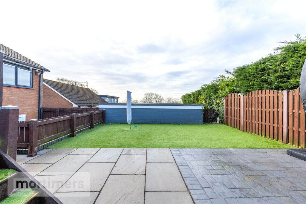 House in Ribble Valley, Wilpshire - View 5