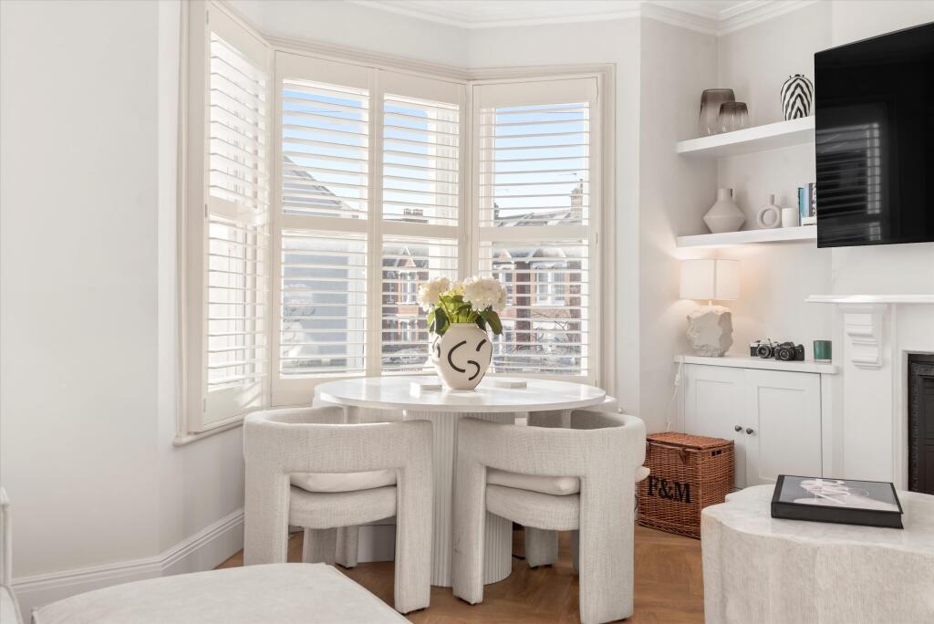 Main image of property: Rothschild Road, London, W4