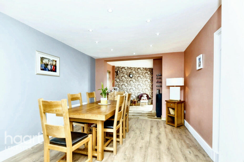 4-bed detached on Garland Crescent, Leicester, £525,000