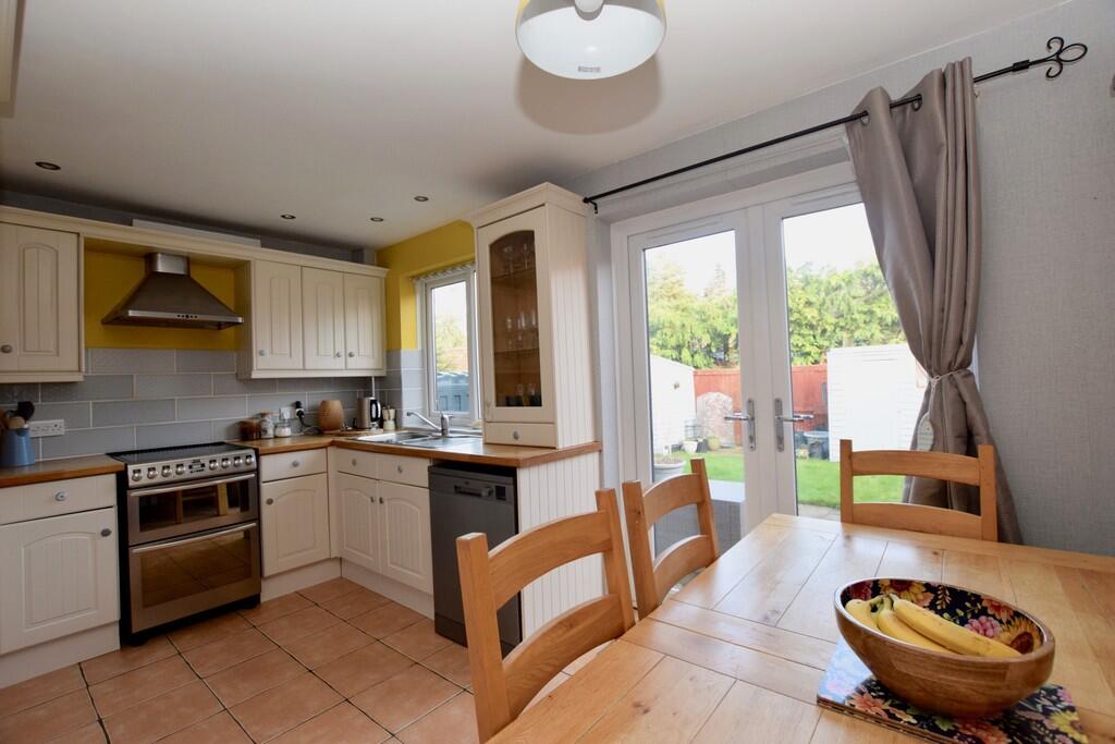 House in York - View 4