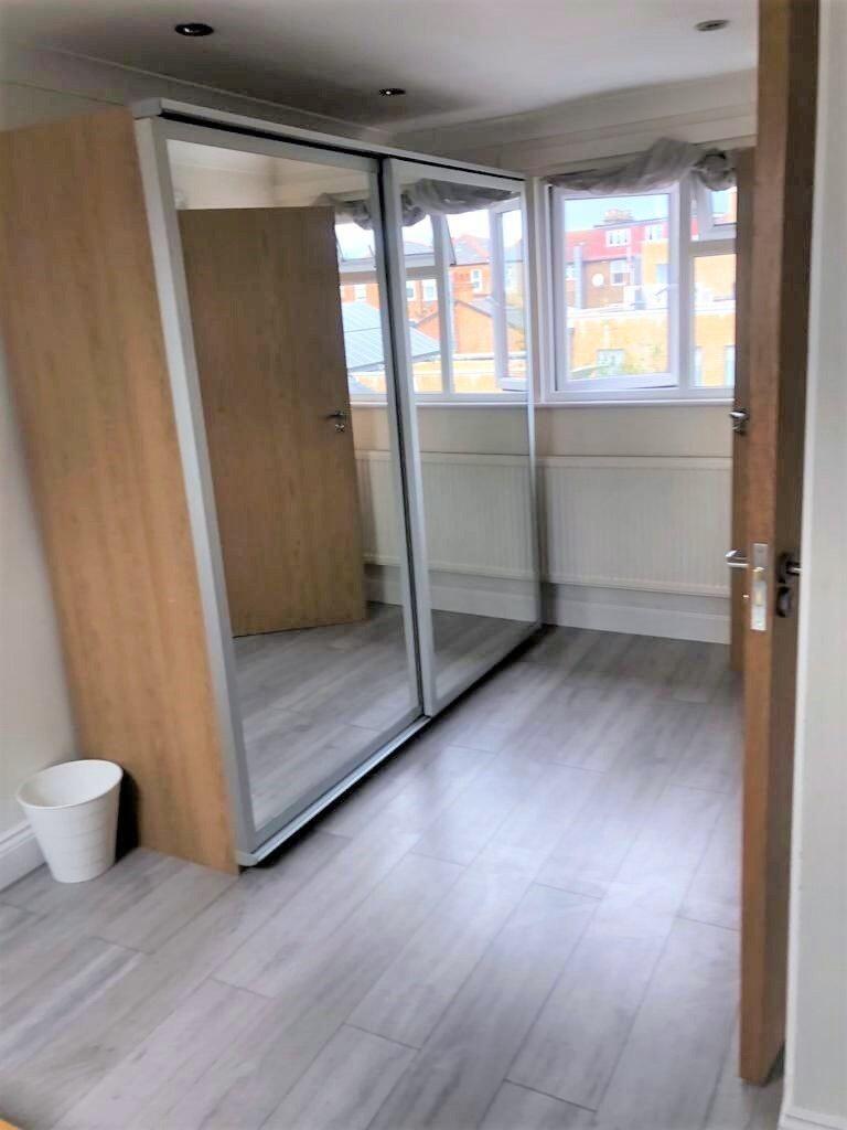 2 bedroom maisonette for rent