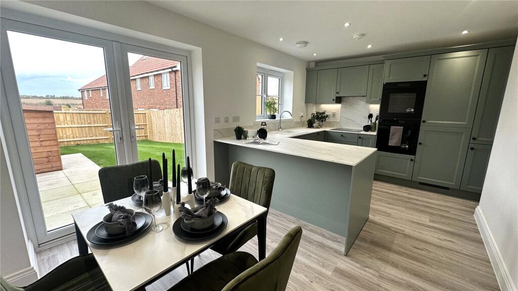 House in Ipswich - View 2