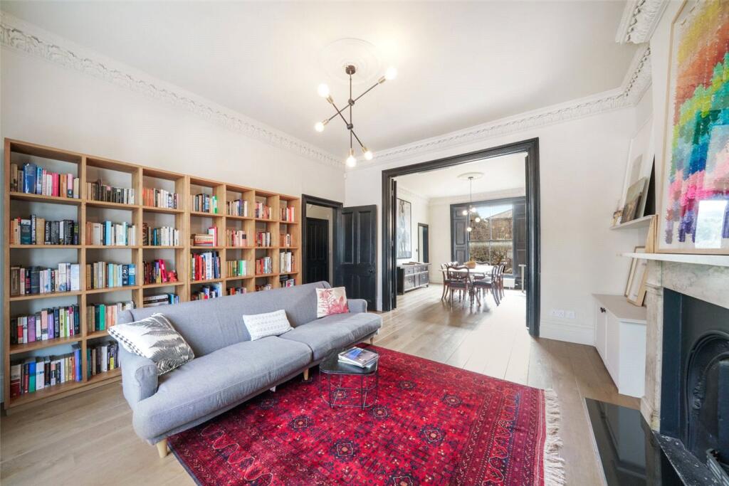 House in London, Maitland Park, Kentish Town - More