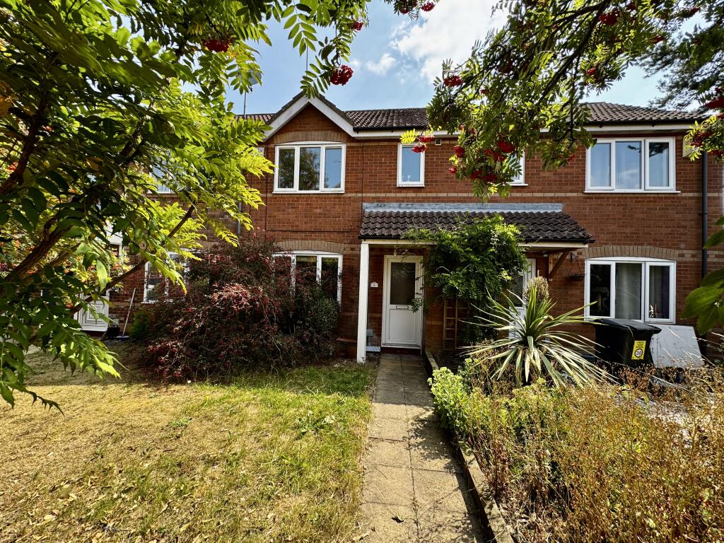Main image of property: 6 Bramley Close Louth LN11 9FE