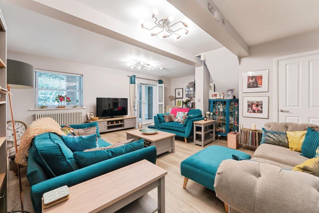 House in Peterborough - View 4