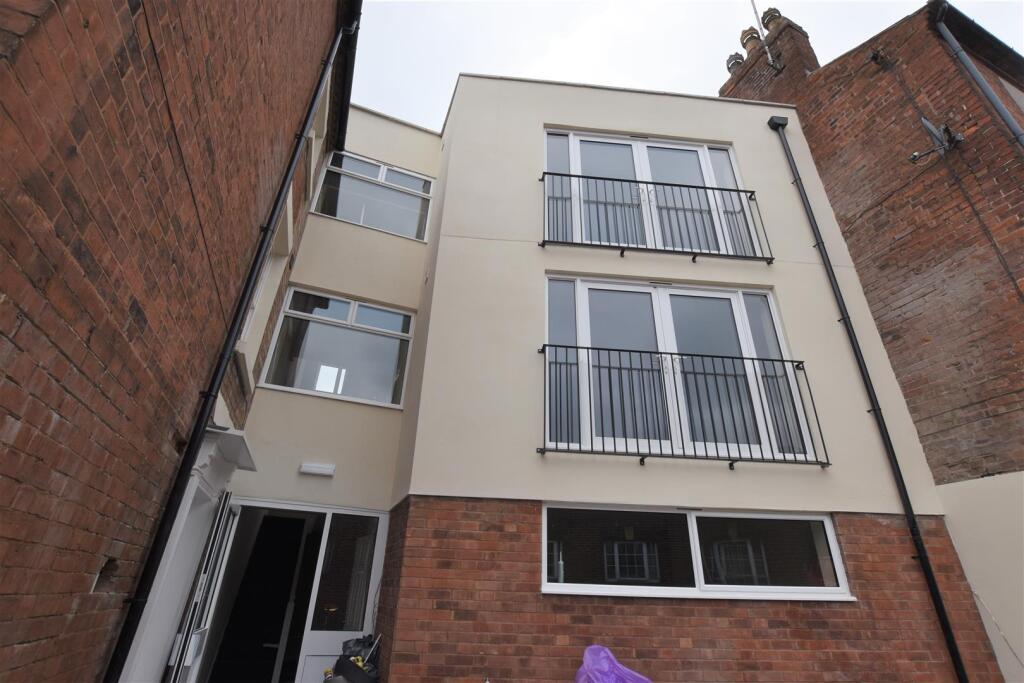 Main image of property: Sansome Place, Worcester