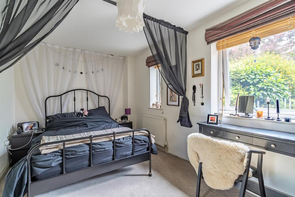 Apartment in York - View 4