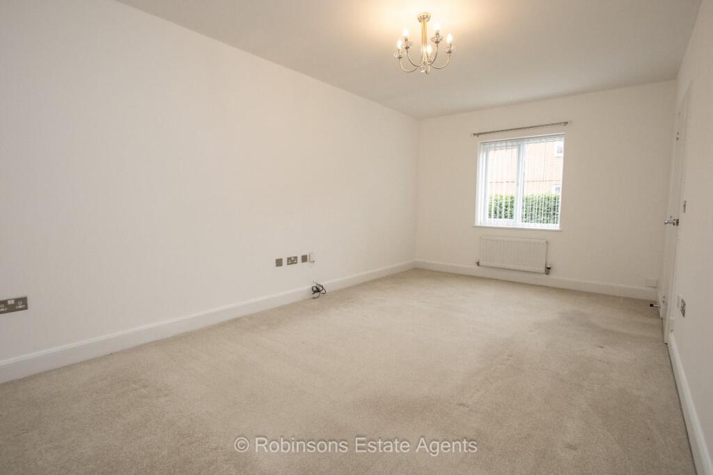Harvey Avenue, Framwellgate Moor, Durham photo 4