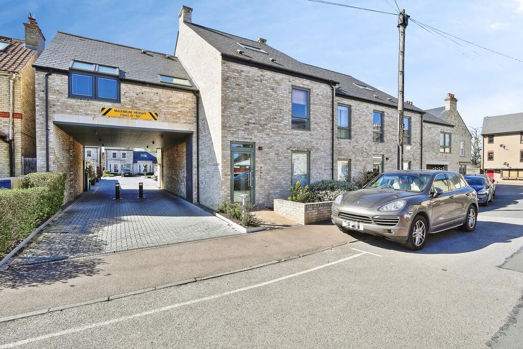 Main image of property: Montreal Road