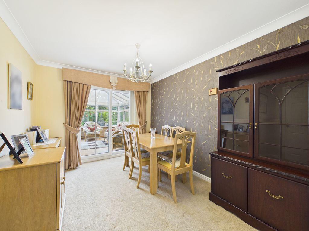 Wrenbury Drive, Rochdale, OL16 photo 4