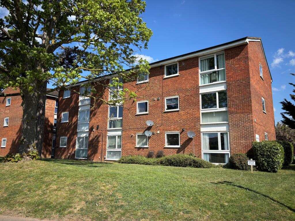 Main image of property: Watersplash Court, London Colney, AL2