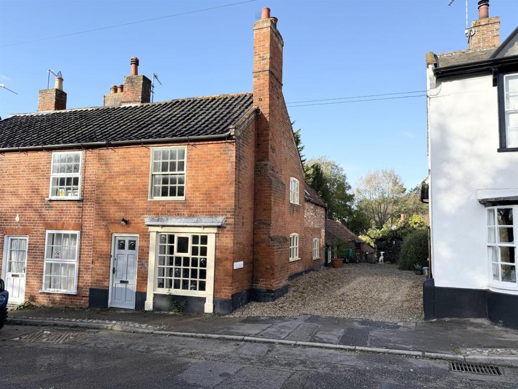 3-bed terraced on High Street, Wangford, Beccles, £240,000