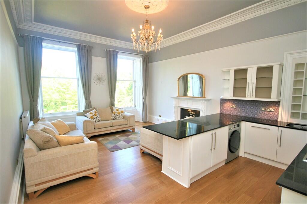 Main image of property: Royal Terrace, 2 Bedroom Part Furnished Flat, Finnieston - Available 02/04/2026