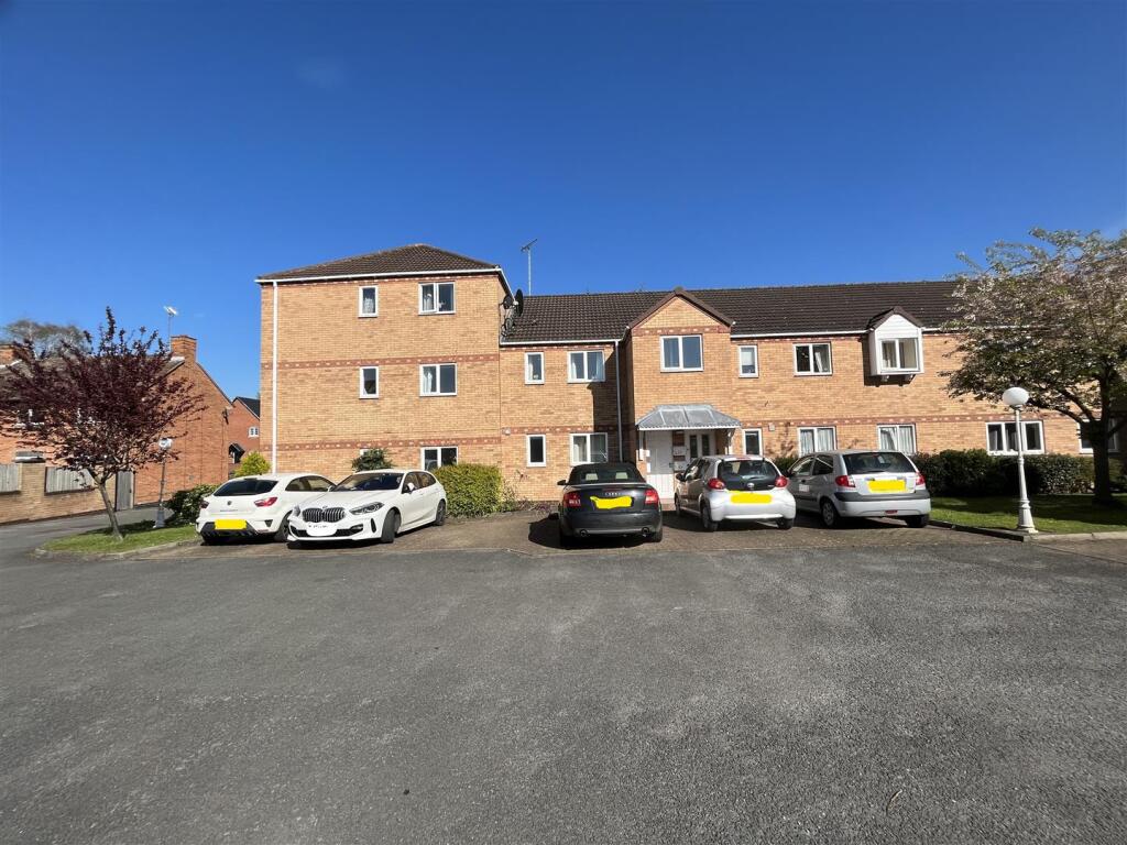 Main image of property: 20 Oakleigh Court Ashby