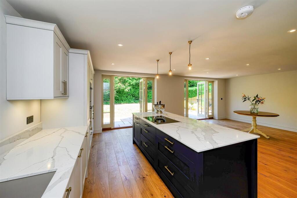 House in South Oxfordshire, Kidmore End - View 4