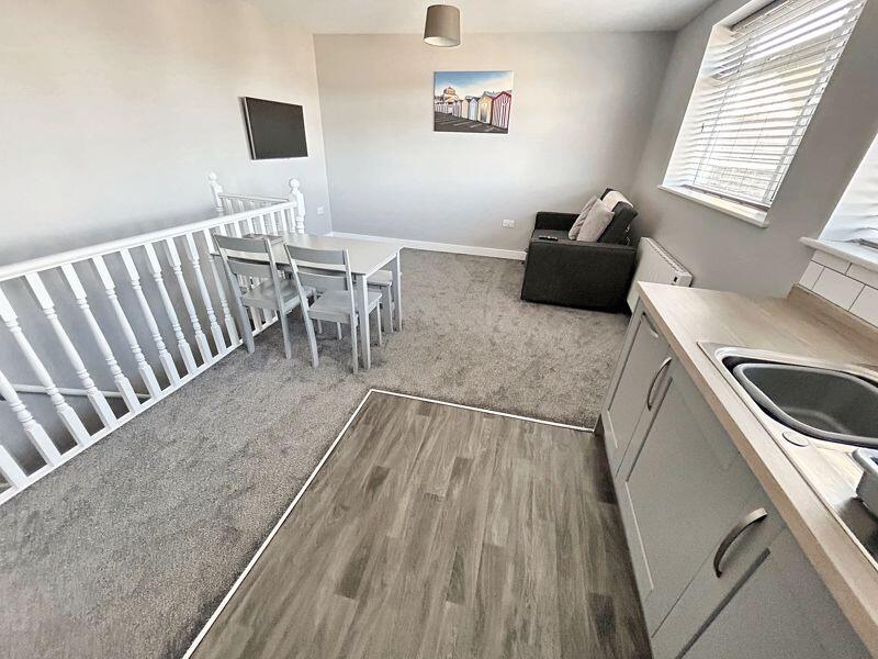 Bermondsey Place South, Great Yarmouth photo 3