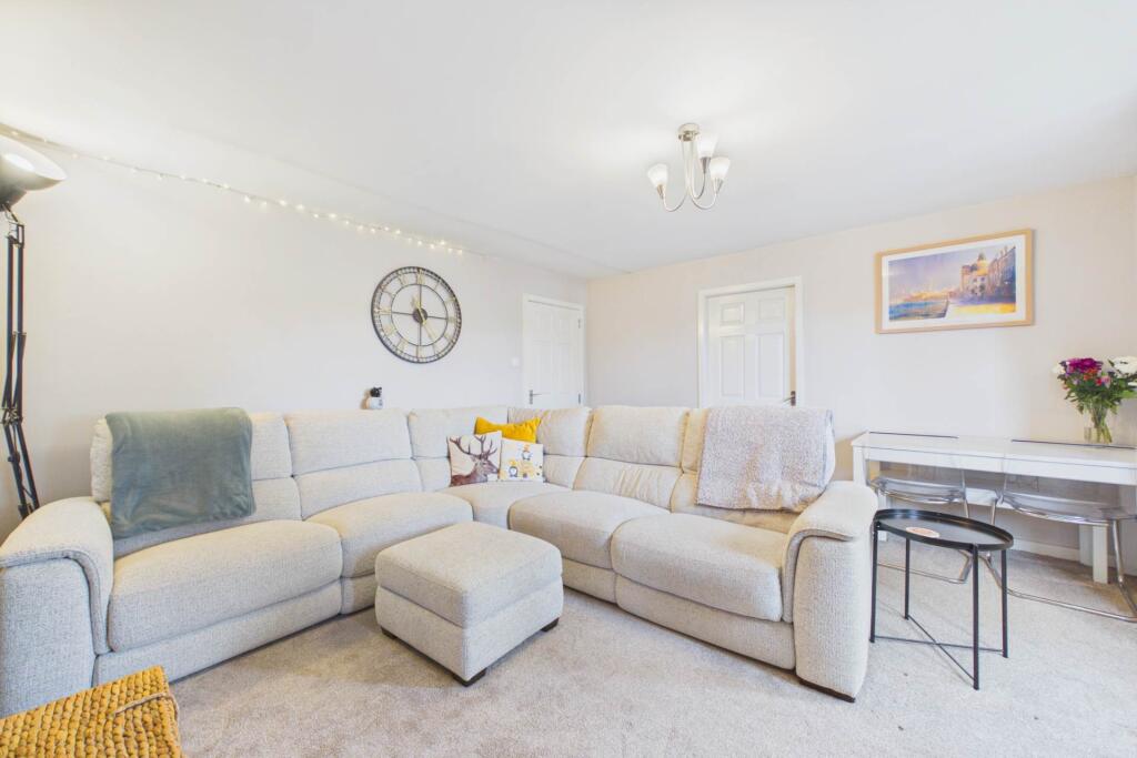 Apartment in Glasgow, South Lanarkshire - View 4