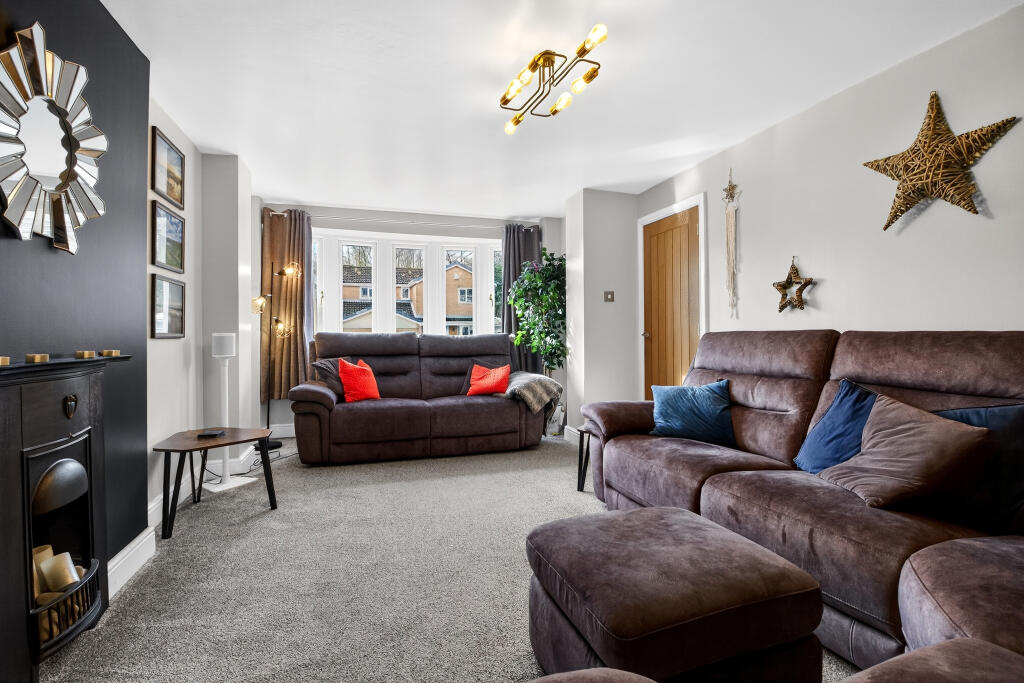 Whisperwood Road, Outwood, Wakefield, WF1 photo 2