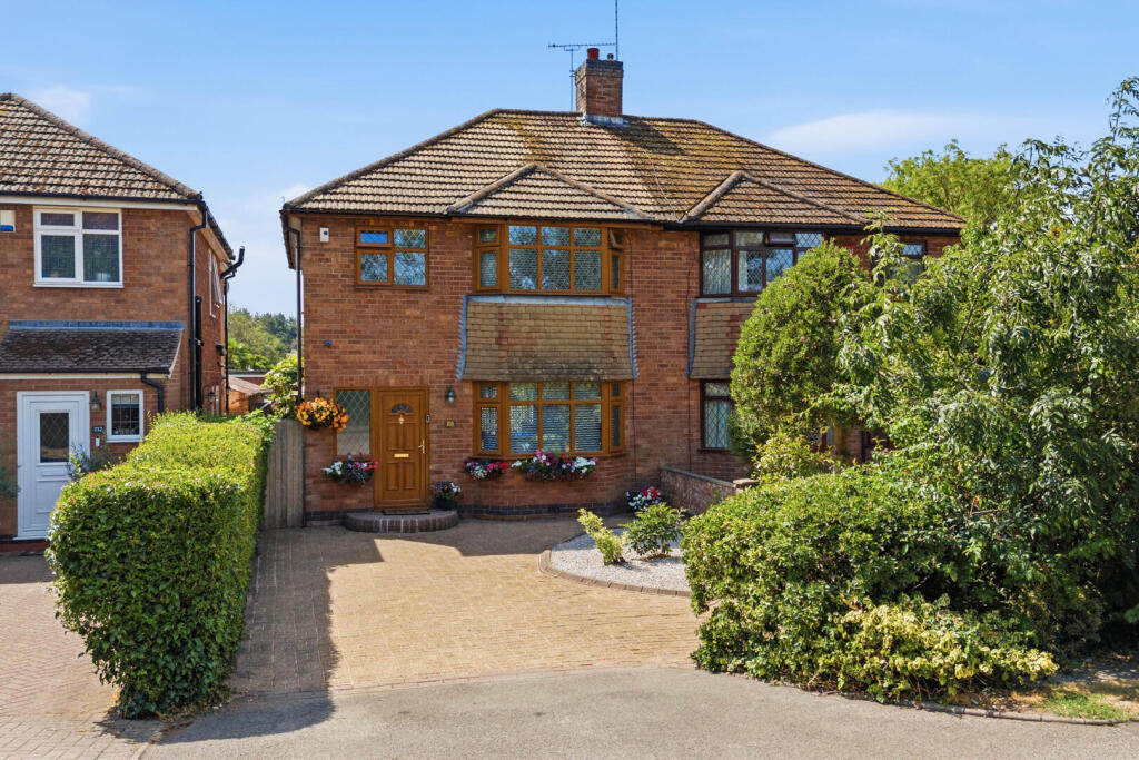 Main image of property: Rugby Road, Binley Woods, Coventry