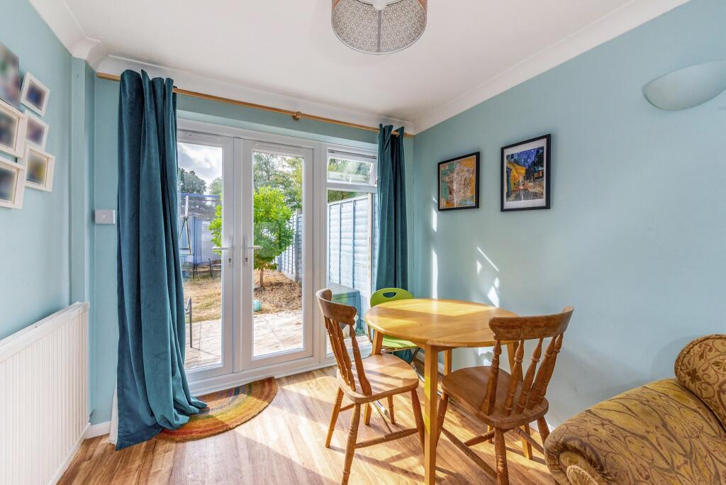 House in Test Valley, North Baddesley - View 4