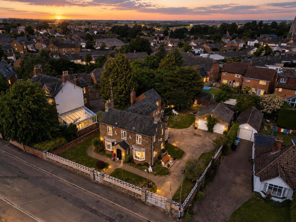 House in Broughton, Little Cransley - View 4
