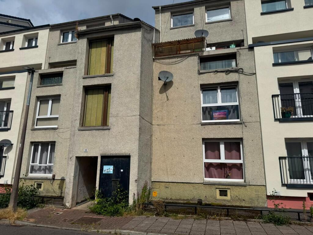 Apartment in Edinburgh, Murrayburn, Wester Hailes - View 3