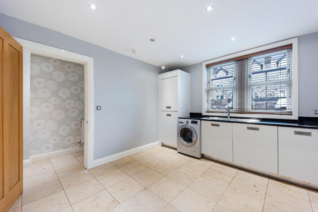 Dunscar Grange, Bromley Cross, Bolton, Lancashire, BL7 photo 4