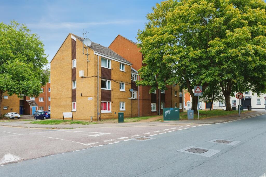 Main image of property: Deal Court, Northampton