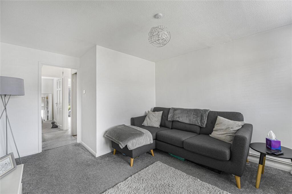 Pitfield, Hartley, Longfield, Kent, DA3 photo 4