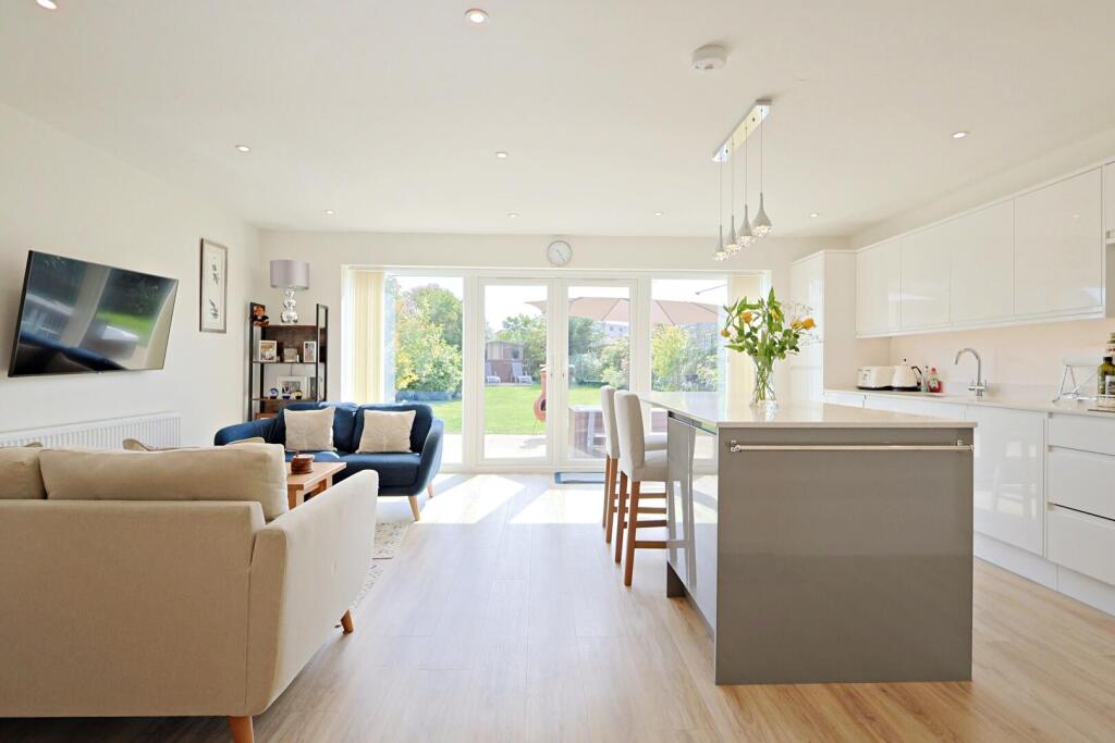 Hiley Road, Poole photo 3