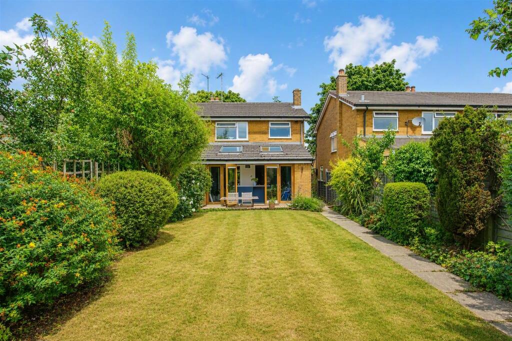 Main image of property: Beech Walk, Tring