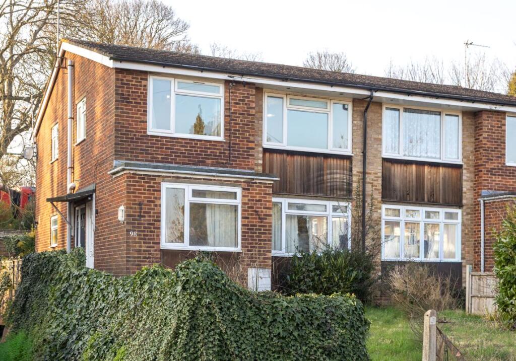 Main image of property: 100 Orpin Road, Merstham, Redhill, Surrey, RH1 3EY