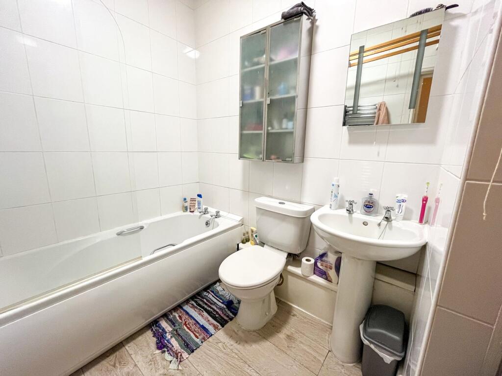 Additional image 5 of Vineys Yard, Bruton, BA10