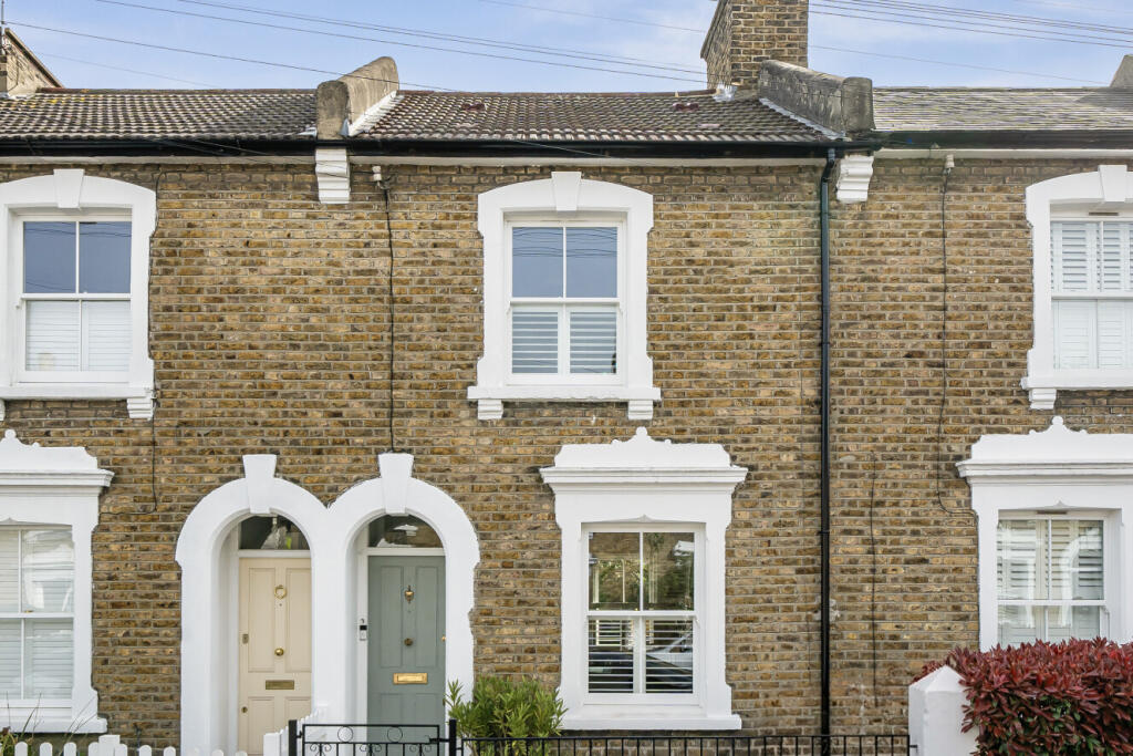 Main image of property: Chalford Road, West Dulwich, London, SE21