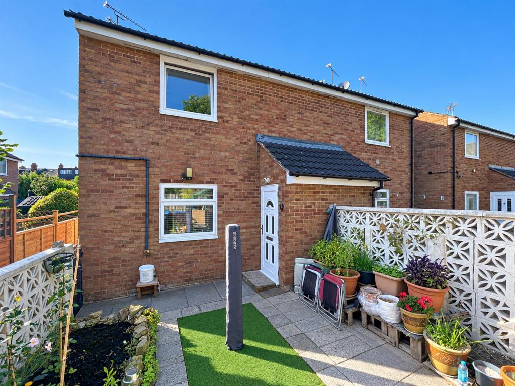 Main image of property: Drew Crescent, Kenilworth